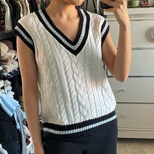 Sweater Vest ❄️